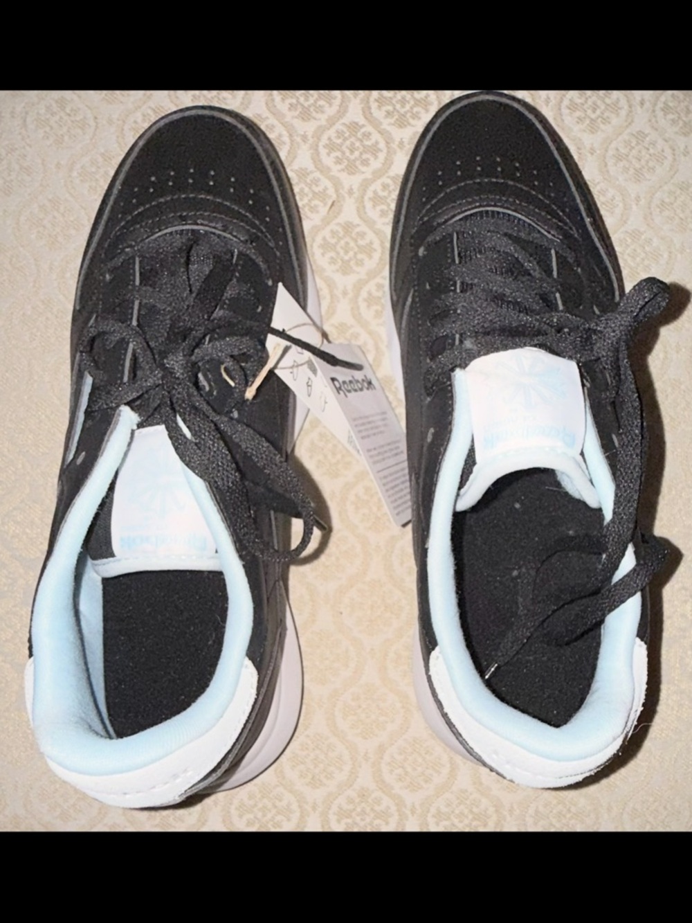 Reebok Women's Black & Light Blue Low-Top Sneakers